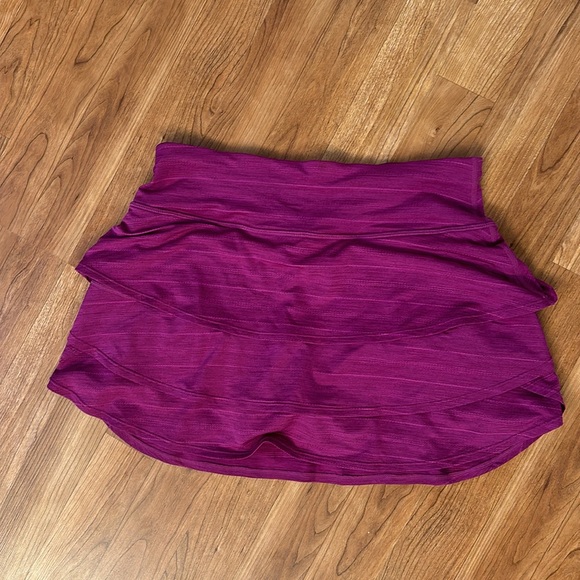 Athleta Swagger Pink Stripe Skort - Picture 2 of 6